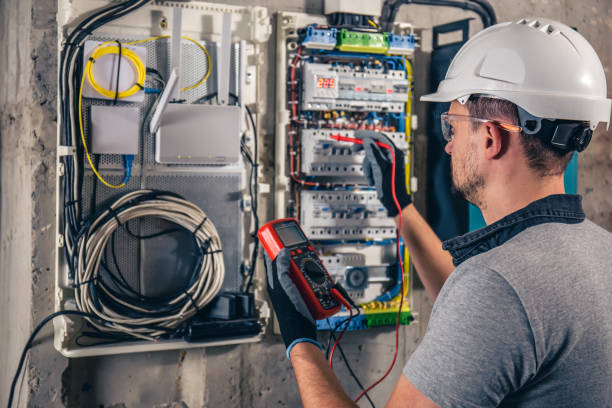Best Licensed Electrician  in East Newark, NJ